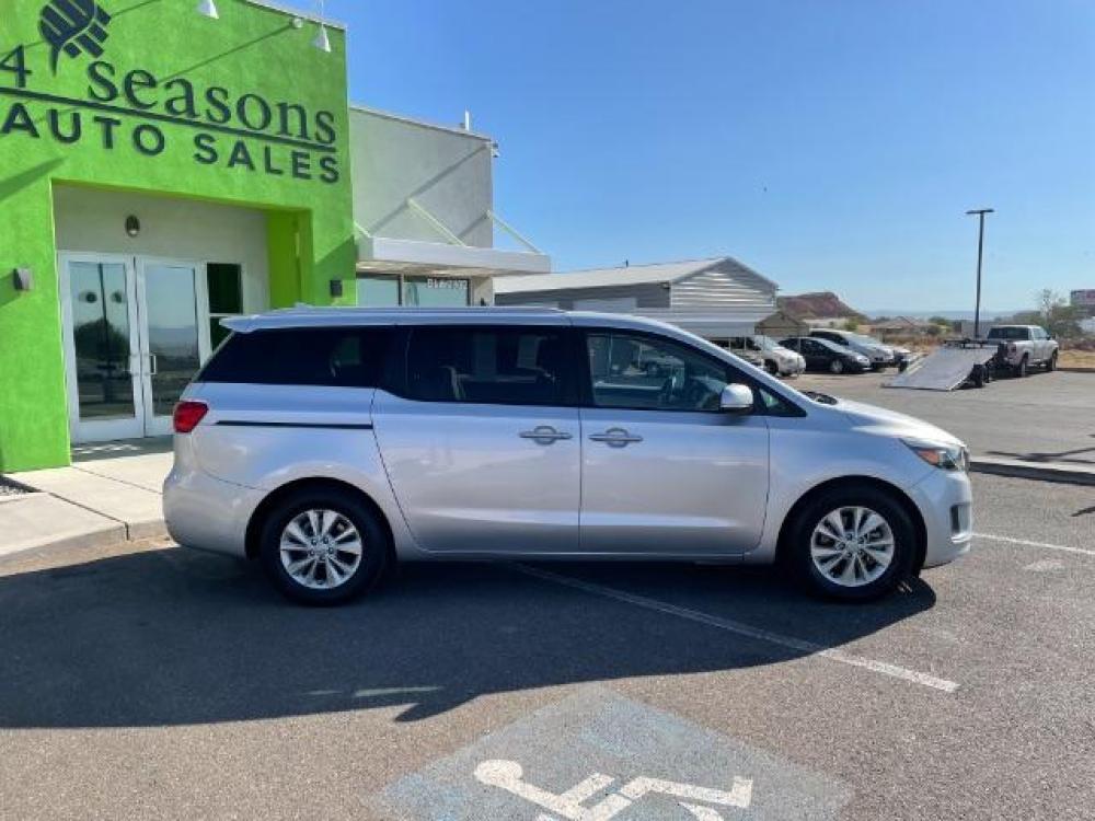 2016 Bright Silver /Gray, cloth Kia Sedona LX (KNDMB5C17G6) with an 3.3L V6 DOHC 24V engine, 6-Speed Automatic transmission, located at 1865 East Red Hills Pkwy, St. George, 84770, (435) 628-0023, 37.120850, -113.543640 - We specialize in helping ALL people get the best financing available. No matter your credit score, good, bad or none we can get you an amazing rate. Had a bankruptcy, divorce, or repossessions? We give you the green light to get your credit back on the road. Low down and affordable payments that fit - Photo #11
