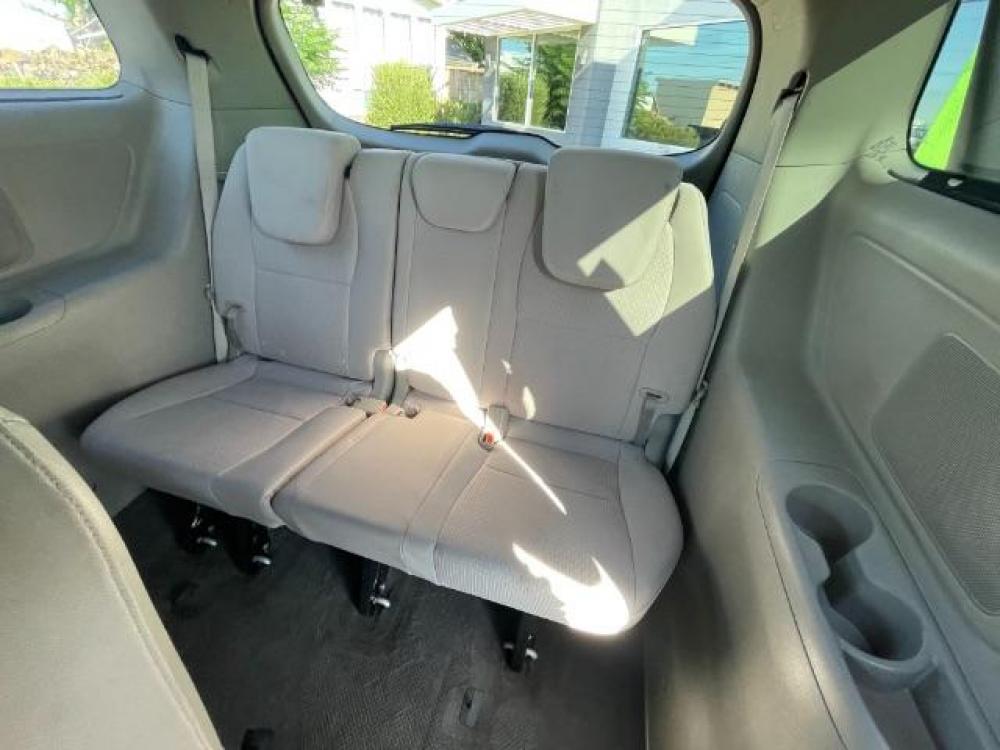 2016 Bright Silver /Gray, cloth Kia Sedona LX (KNDMB5C17G6) with an 3.3L V6 DOHC 24V engine, 6-Speed Automatic transmission, located at 1865 East Red Hills Pkwy, St. George, 84770, (435) 628-0023, 37.120850, -113.543640 - We specialize in helping ALL people get the best financing available. No matter your credit score, good, bad or none we can get you an amazing rate. Had a bankruptcy, divorce, or repossessions? We give you the green light to get your credit back on the road. Low down and affordable payments that fit - Photo #32
