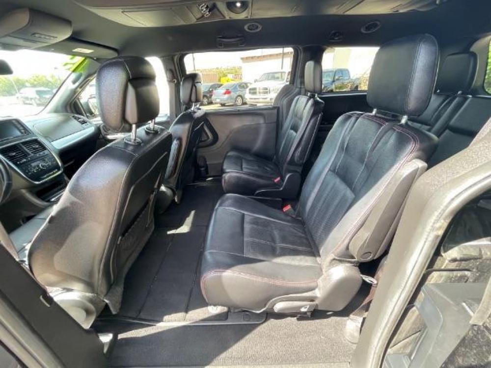 2019 Black /Black Leather Interior Dodge Grand Caravan GT (2C4RDGEG2KR) with an 3.6L V6 DOHC 24V engine, 6-Speed Automatic transmission, located at 1865 East Red Hills Pkwy, St. George, 84770, (435) 628-0023, 37.120850, -113.543640 - We specialize in helping ALL people get the best financing available. No matter your credit score, good, bad or none we can get you an amazing rate. Had a bankruptcy, divorce, or repossessions? We give you the green light to get your credit back on the road. Low down and affordable payments that fit - Photo #19