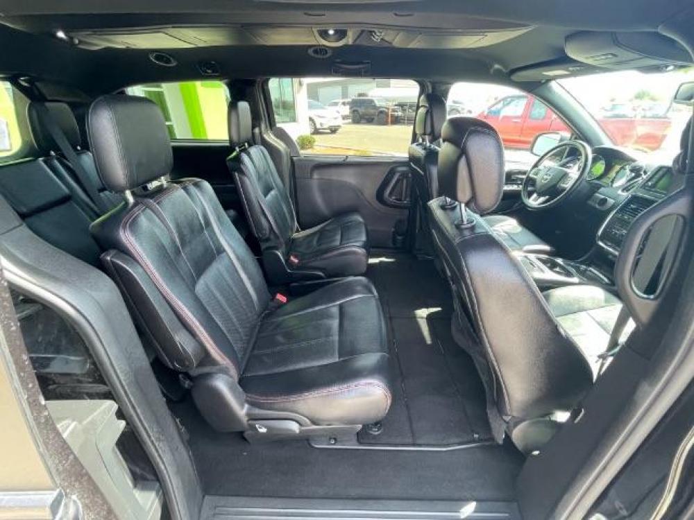 2019 Black /Black Leather Interior Dodge Grand Caravan GT (2C4RDGEG2KR) with an 3.6L V6 DOHC 24V engine, 6-Speed Automatic transmission, located at 1865 East Red Hills Pkwy, St. George, 84770, (435) 628-0023, 37.120850, -113.543640 - We specialize in helping ALL people get the best financing available. No matter your credit score, good, bad or none we can get you an amazing rate. Had a bankruptcy, divorce, or repossessions? We give you the green light to get your credit back on the road. Low down and affordable payments that fit - Photo #31