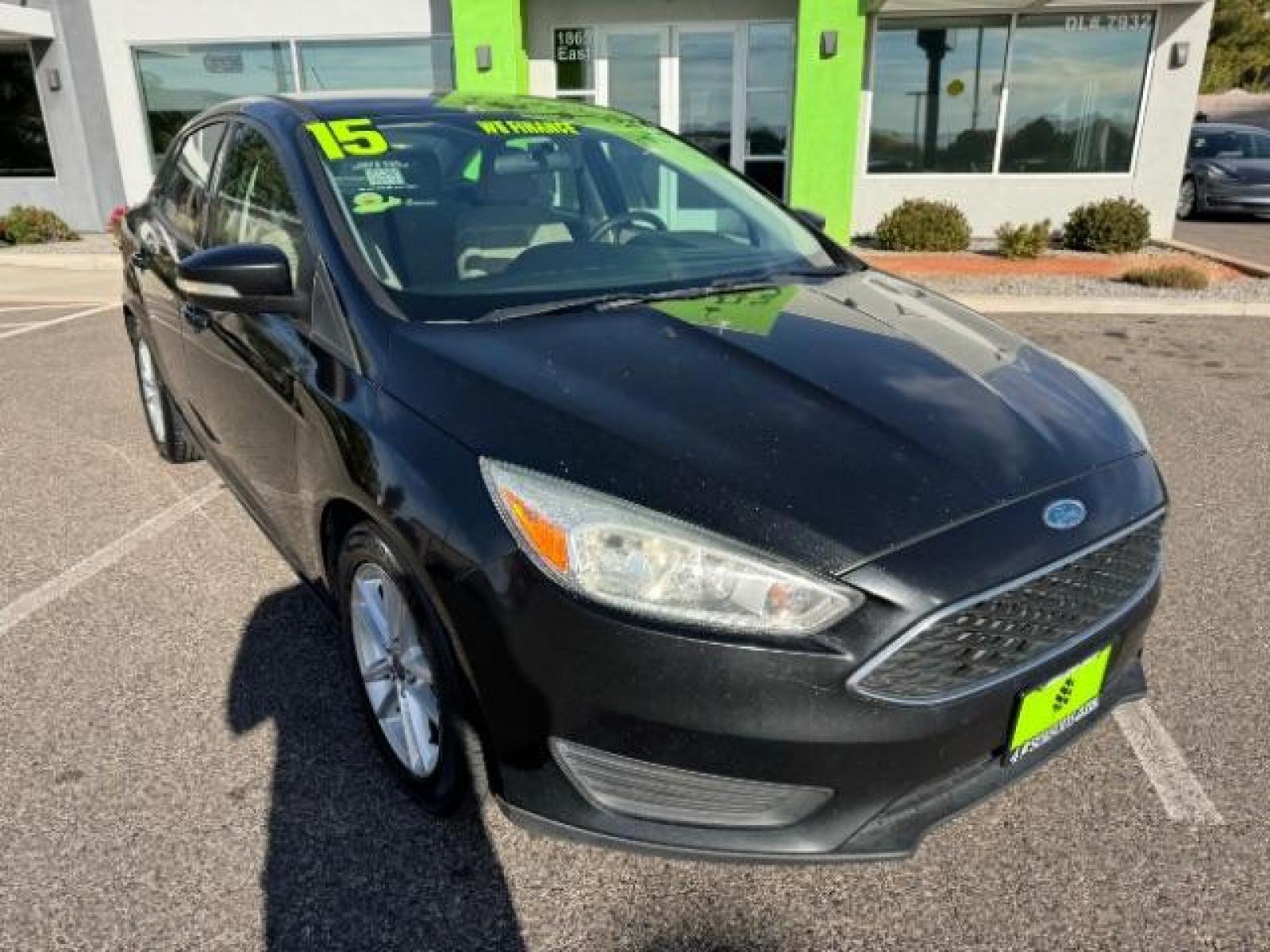 2015 Tuxedo Black Metalli /Charcoal Black Inser Ford Focus SE Sedan (1FADP3F21FL) with an 2.0L L4 DOHC 16V engine, 6-Speed Automatic transmission, located at 1865 East Red Hills Pkwy, St. George, 84770, (435) 628-0023, 37.120850, -113.543640 - We specialize in helping ALL people get the best financing available. No matter your credit score, good, bad or none we can get you an amazing rate. Had a bankruptcy, divorce, or repossessions? We give you the green light to get your credit back on the road. Low down and affordable payments that fit - Photo #1