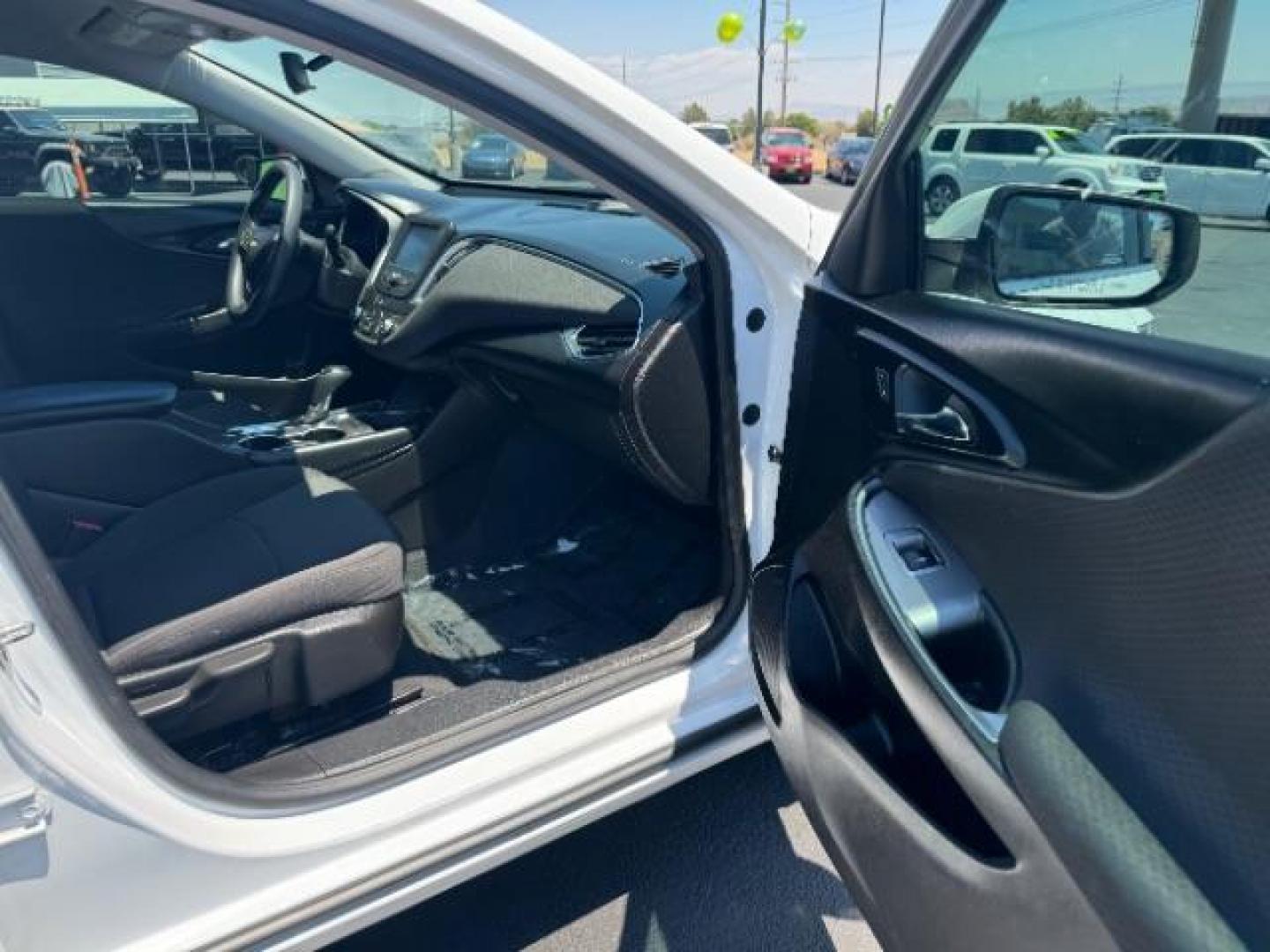 2018 Summit White Chevrolet Malibu SEDAN 4-DR (1G1ZD5ST9JF) with an 1.5L L4 DOHC 16V engine, 6-Speed Automatic transmission, located at 1865 East Red Hills Pkwy, St. George, 84770, (435) 628-0023, 37.120850, -113.543640 - We specialize in helping ALL people get the best financing available. No matter your credit score, good, bad or none we can get you an amazing rate. Had a bankruptcy, divorce, or repossessions? We give you the green light to get your credit back on the road. Low down and affordable payments that fit - Photo#30