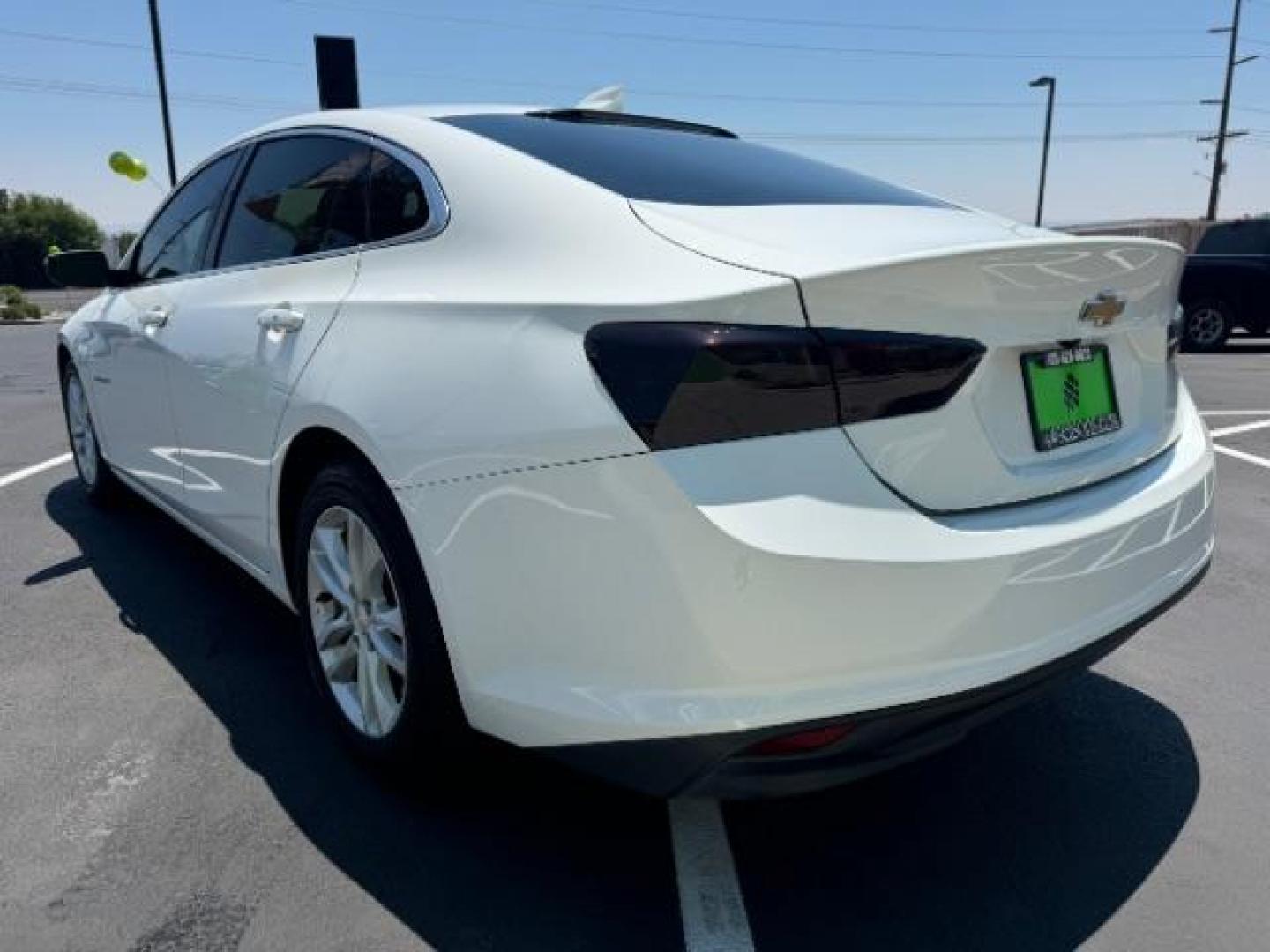 2018 Summit White Chevrolet Malibu SEDAN 4-DR (1G1ZD5ST9JF) with an 1.5L L4 DOHC 16V engine, 6-Speed Automatic transmission, located at 1865 East Red Hills Pkwy, St. George, 84770, (435) 628-0023, 37.120850, -113.543640 - We specialize in helping ALL people get the best financing available. No matter your credit score, good, bad or none we can get you an amazing rate. Had a bankruptcy, divorce, or repossessions? We give you the green light to get your credit back on the road. Low down and affordable payments that fit - Photo#4