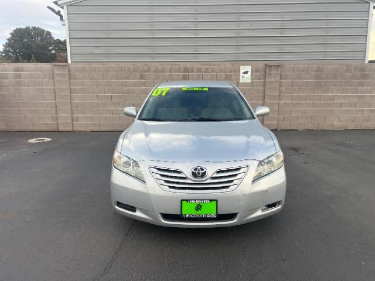 2007 Titanium Metallic /Bisque Cloth Interio Toyota Camry LE V6 (4T1BK46KX7U) with an 3.5L V6 DOHC 24V engine, 6-Speed Automatic transmission, located at 1865 East Red Hills Pkwy, St. George, 84770, (435) 628-0023, 37.120850, -113.543640 - This vehicle is a Mechanic Special. This means it will need some love. Runs a drives fine but has body damage, leaks or other mechanical issues. It did NOT pass our 50 point inspection. Get a great deal on a less than perfect car. These cars do NOT qualify for our in house financing. Cash and carry, - Photo#1