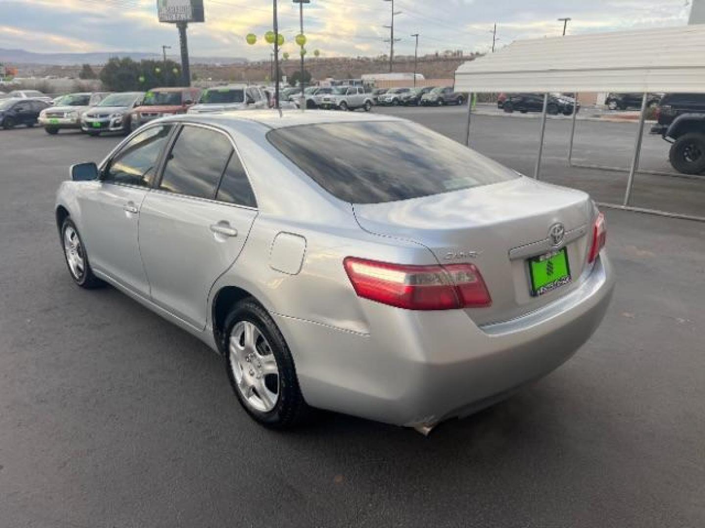 2007 Titanium Metallic /Bisque Cloth Interio Toyota Camry LE V6 (4T1BK46KX7U) with an 3.5L V6 DOHC 24V engine, 6-Speed Automatic transmission, located at 1865 East Red Hills Pkwy, St. George, 84770, (435) 628-0023, 37.120850, -113.543640 - This vehicle is a Mechanic Special. This means it will need some love. Runs a drives fine but has body damage, leaks or other mechanical issues. It did NOT pass our 50 point inspection. Get a great deal on a less than perfect car. These cars do NOT qualify for our in house financing. Cash and carry, - Photo#4