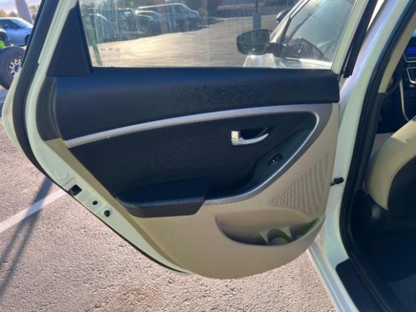 2013 Monaco White /Beige Cloth Interior Hyundai Elantra GT A/T (KMHD35LE6DU) with an 1.8L L4 16V DOHC engine, 6-Speed Automatic transmission, located at 1865 East Red Hills Pkwy, St. George, 84770, (435) 628-0023, 37.120850, -113.543640 - Photo#19