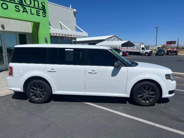 2014 White Suede /Charcoal Black Ford Flex SE FWD (2FMGK5B87EB) with an 3.5L V6 DOHC 24V engine, 6-Speed Automatic Overdrive transmission, located at 1865 East Red Hills Pkwy, St. George, 84770, (435) 628-0023, 37.120850, -113.543640 - Need three-row space without a huge truck payment? This White Suede 2014 Ford Flex SE FWD brings a 3.5L V6, 6-speed automatic, and front-wheel drive - the practical Flex layout families still love around Southern Utah. We specialize in in-house financing and work with all credit types - good, fair,- Photo#7