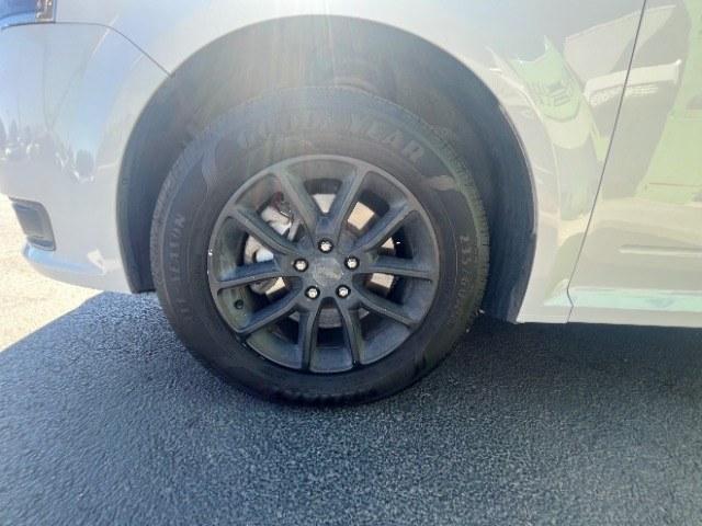 2014 White Suede /Charcoal Black Ford Flex SE FWD (2FMGK5B87EB) with an 3.5L V6 DOHC 24V engine, 6-Speed Automatic Overdrive transmission, located at 1865 East Red Hills Pkwy, St. George, 84770, (435) 628-0023, 37.120850, -113.543640 - Need three-row space without a huge truck payment? This White Suede 2014 Ford Flex SE FWD brings a 3.5L V6, 6-speed automatic, and front-wheel drive - the practical Flex layout families still love around Southern Utah. We specialize in in-house financing and work with all credit types - good, fair,- Photo#9