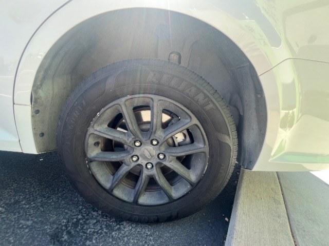 2014 White Suede /Charcoal Black Ford Flex SE FWD (2FMGK5B87EB) with an 3.5L V6 DOHC 24V engine, 6-Speed Automatic Overdrive transmission, located at 1865 East Red Hills Pkwy, St. George, 84770, (435) 628-0023, 37.120850, -113.543640 - Need three-row space without a huge truck payment? This White Suede 2014 Ford Flex SE FWD brings a 3.5L V6, 6-speed automatic, and front-wheel drive - the practical Flex layout families still love around Southern Utah. We specialize in in-house financing and work with all credit types - good, fair,- Photo#10