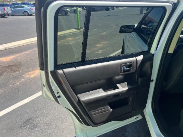 2014 White Suede /Charcoal Black Ford Flex SE FWD (2FMGK5B87EB) with an 3.5L V6 DOHC 24V engine, 6-Speed Automatic Overdrive transmission, located at 1865 East Red Hills Pkwy, St. George, 84770, (435) 628-0023, 37.120850, -113.543640 - Need three-row space without a huge truck payment? This White Suede 2014 Ford Flex SE FWD brings a 3.5L V6, 6-speed automatic, and front-wheel drive - the practical Flex layout families still love around Southern Utah. We specialize in in-house financing and work with all credit types - good, fair,- Photo#20