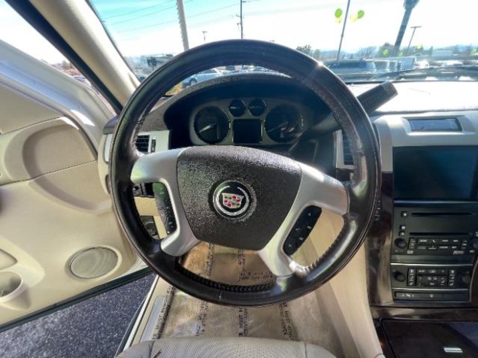 2008 White Diamond /Cocoa/Very Light Cashmere Leather Interior Cadillac Escalade ESV (1GYFK66838R) with an 6.2L V8 OHV 16V engine, 6-Speed Automatic transmission, located at 1865 East Red Hills Pkwy, St. George, 84770, (435) 628-0023, 37.120850, -113.543640 - We specialize in helping ALL people get the best financing available. No matter your credit score, good, bad or none we can get you an amazing rate. Had a bankruptcy, divorce, or repossessions? We give you the green light to get your credit back on the road. Low down and affordable payments that fit - Photo #15