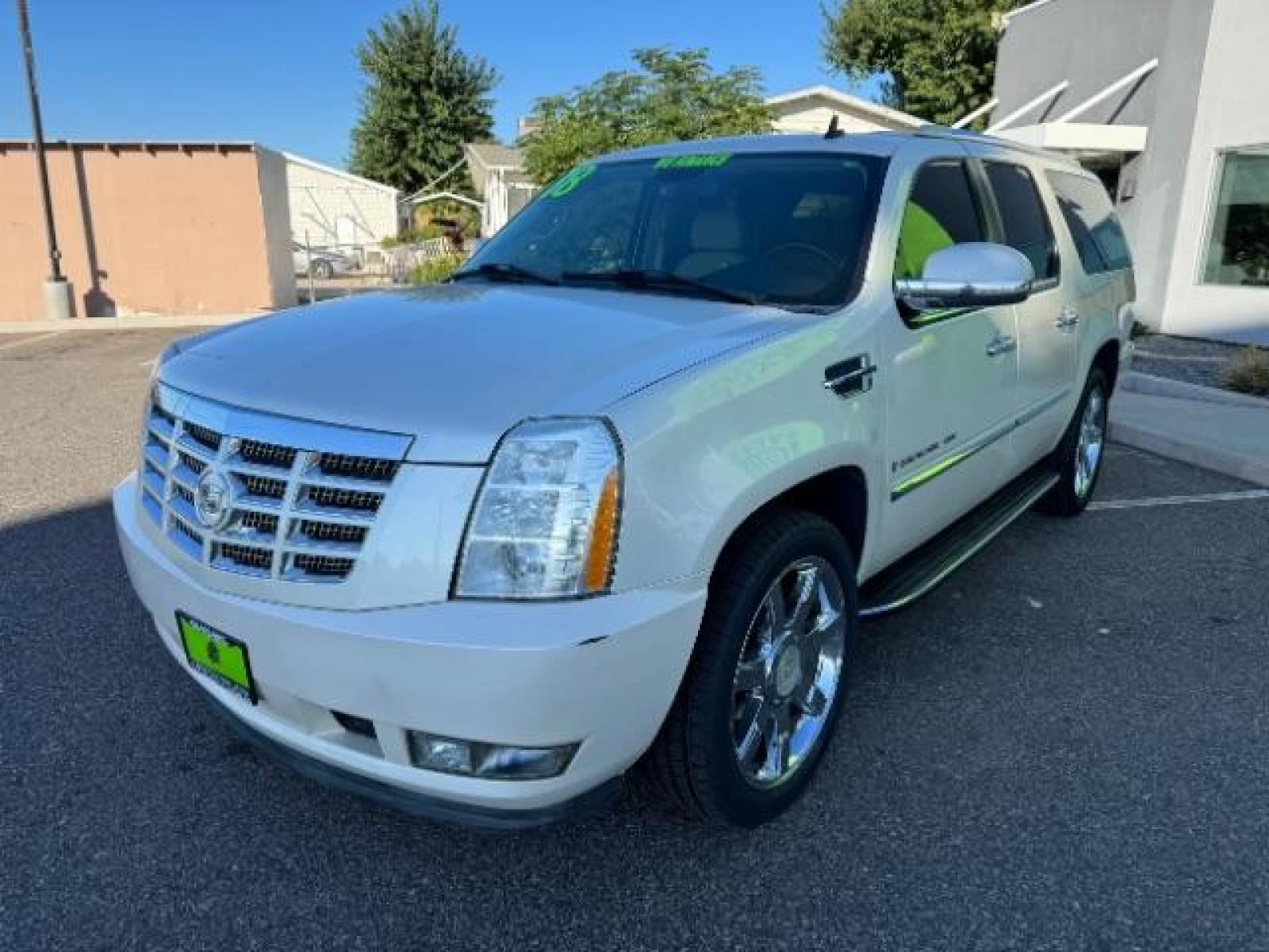 2008 White Diamond /Cocoa/Very Light Cashmere Leather Interior Cadillac Escalade ESV (1GYFK66838R) with an 6.2L V8 OHV 16V engine, 6-Speed Automatic transmission, located at 1865 East Red Hills Pkwy, St. George, 84770, (435) 628-0023, 37.120850, -113.543640 - We specialize in helping ALL people get the best financing available. No matter your credit score, good, bad or none we can get you an amazing rate. Had a bankruptcy, divorce, or repossessions? We give you the green light to get your credit back on the road. Low down and affordable payments that fit - Photo #3