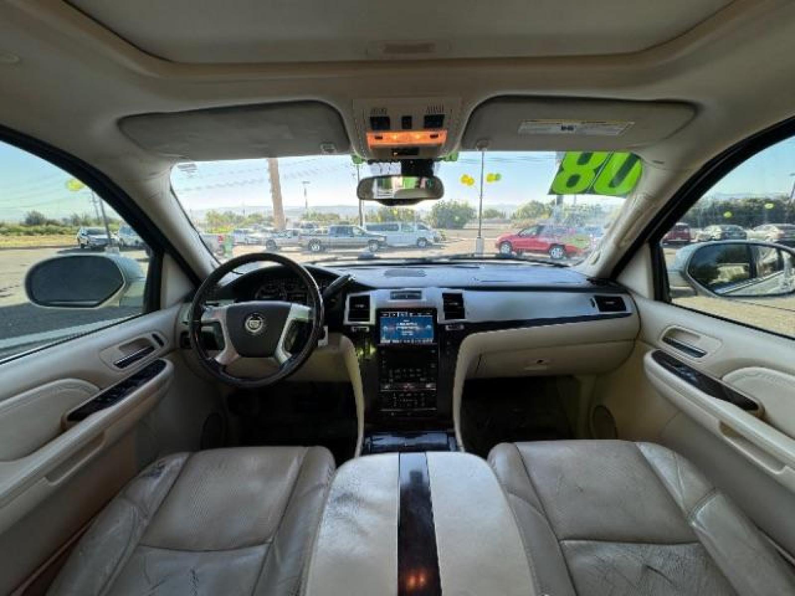 2008 White Diamond /Cocoa/Very Light Cashmere Leather Interior Cadillac Escalade ESV (1GYFK66838R) with an 6.2L V8 OHV 16V engine, 6-Speed Automatic transmission, located at 1865 East Red Hills Pkwy, St. George, 84770, (435) 628-0023, 37.120850, -113.543640 - We specialize in helping ALL people get the best financing available. No matter your credit score, good, bad or none we can get you an amazing rate. Had a bankruptcy, divorce, or repossessions? We give you the green light to get your credit back on the road. Low down and affordable payments that fit - Photo #22