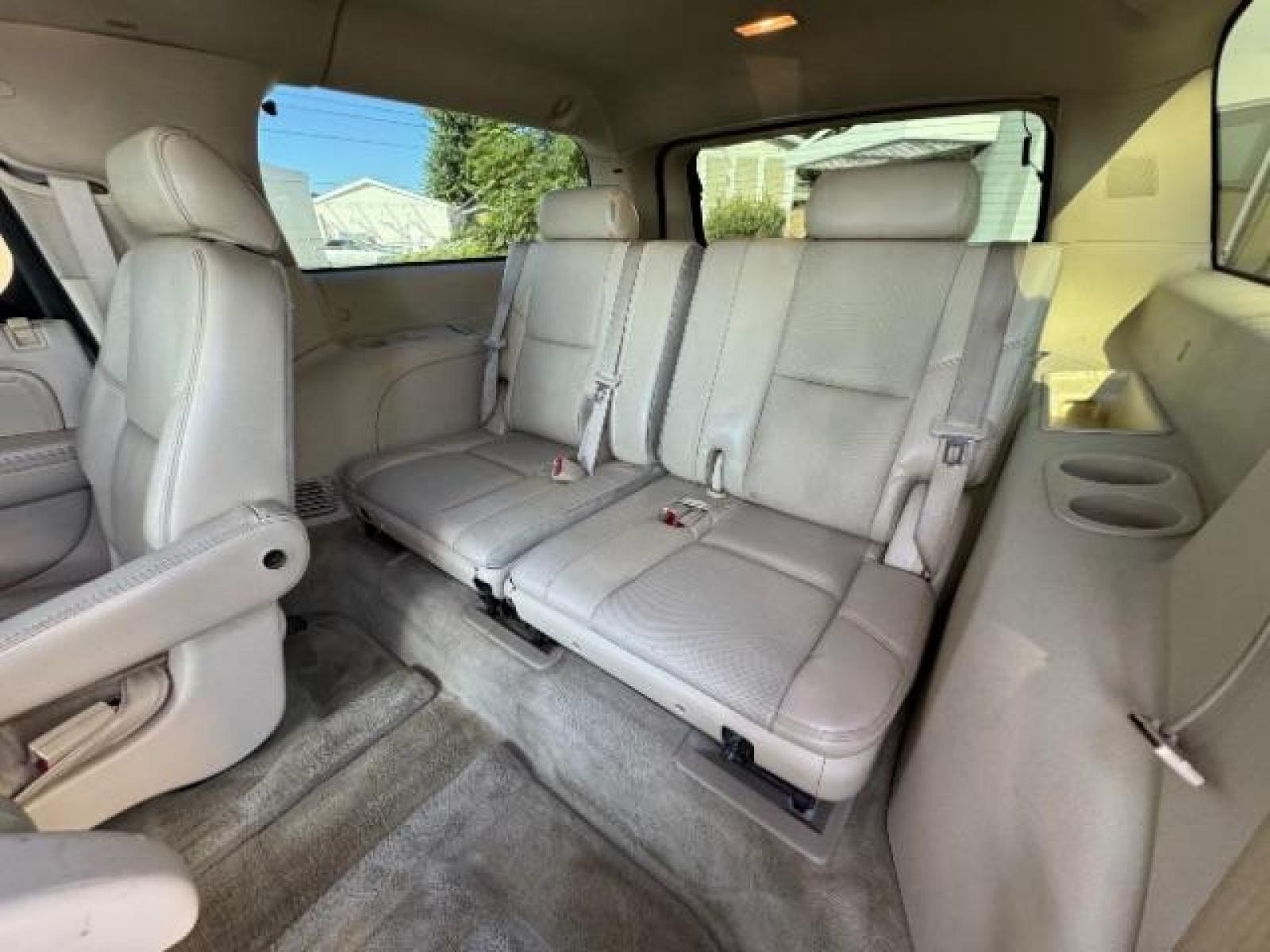 2008 White Diamond /Cocoa/Very Light Cashmere Leather Interior Cadillac Escalade ESV (1GYFK66838R) with an 6.2L V8 OHV 16V engine, 6-Speed Automatic transmission, located at 1865 East Red Hills Pkwy, St. George, 84770, (435) 628-0023, 37.120850, -113.543640 - We specialize in helping ALL people get the best financing available. No matter your credit score, good, bad or none we can get you an amazing rate. Had a bankruptcy, divorce, or repossessions? We give you the green light to get your credit back on the road. Low down and affordable payments that fit - Photo #25