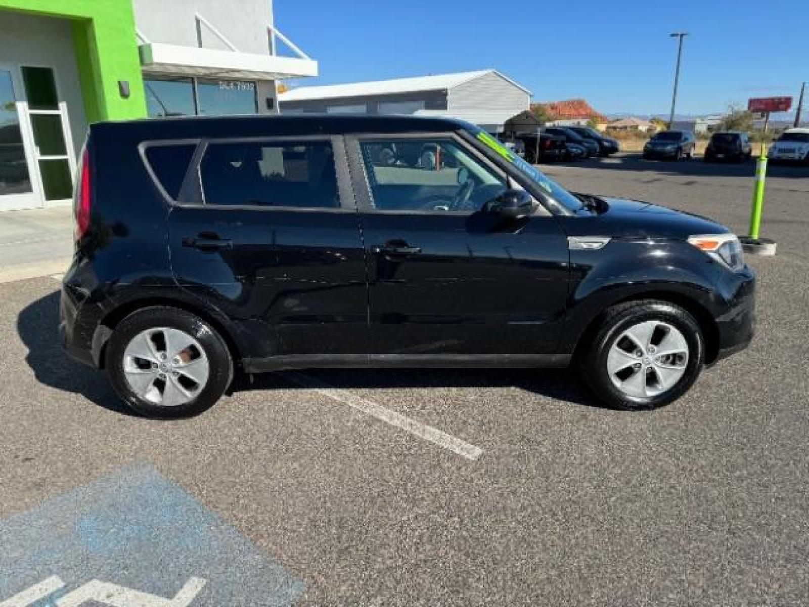 2014 Shadow Black /Black Kia Soul Base (KNDJN2A21E7) with an 1.6L L4 DOHC 16V engine, 6-Speed Manual transmission, located at 1865 East Red Hills Pkwy, St. George, 84770, (435) 628-0023, 37.120850, -113.543640 - We specialize in helping ALL people get the best financing available. No matter your credit score, good, bad or none we can get you an amazing rate. Had a bankruptcy, divorce, or repossessions? We give you the green light to get your credit back on the road. Low down and affordable payments that fit - Photo #9