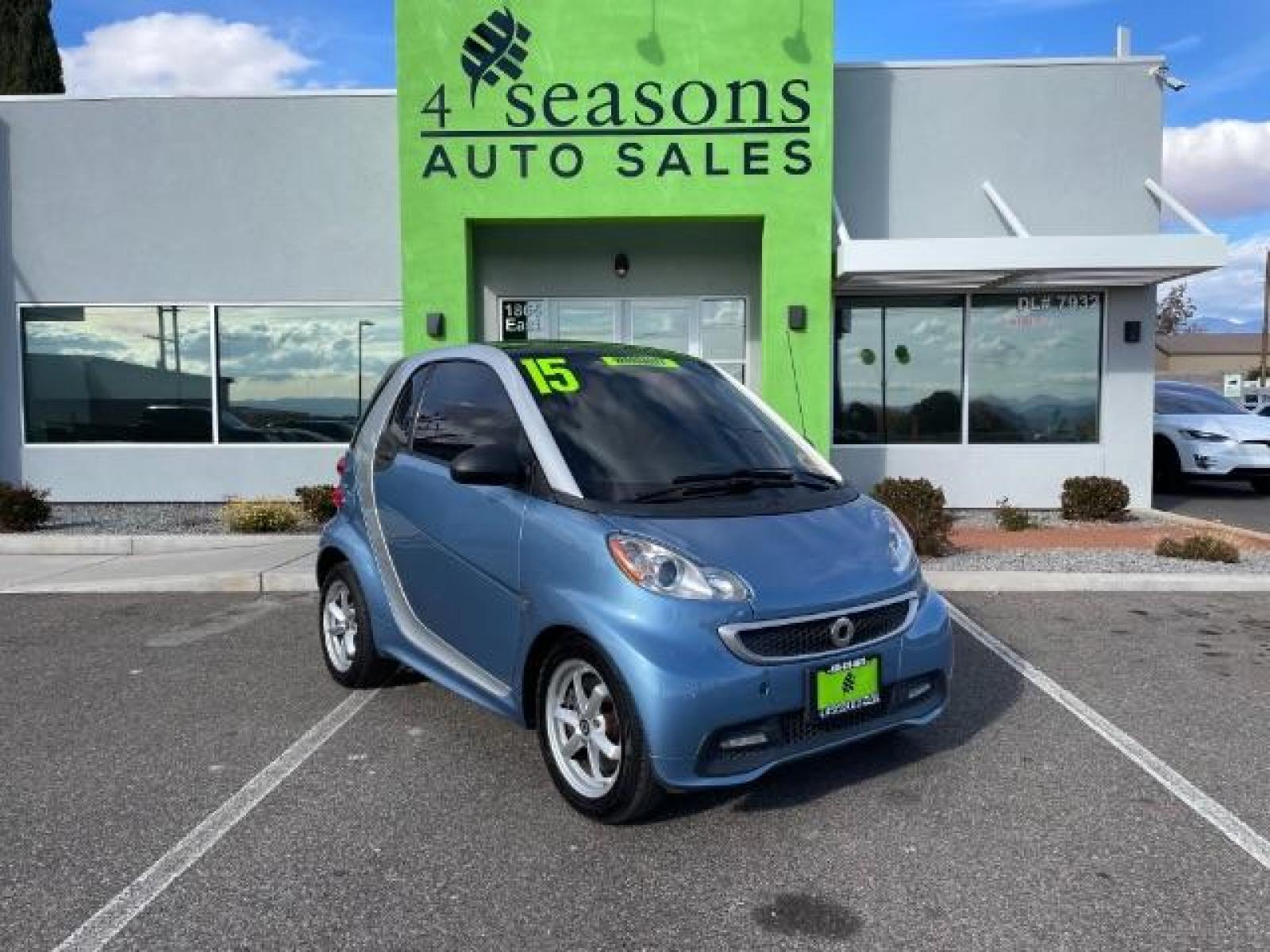 2015 Light Blue Metallic /Design Black, cloth smart fortwo passion coupe (WMEEJ3BAXFK) with an 1.0L L3 DOHC 12V engine, 5-Speed Automatic transmission, located at 1865 East Red Hills Pkwy, St. George, 84770, (435) 628-0023, 37.120850, -113.543640 - We specialize in helping ALL people get the best financing available. No matter your credit score, good, bad or none we can get you an amazing rate. Had a bankruptcy, divorce, or repossessions? We give you the green light to get your credit back on the road. Low down and affordable payments that fit - Photo #0