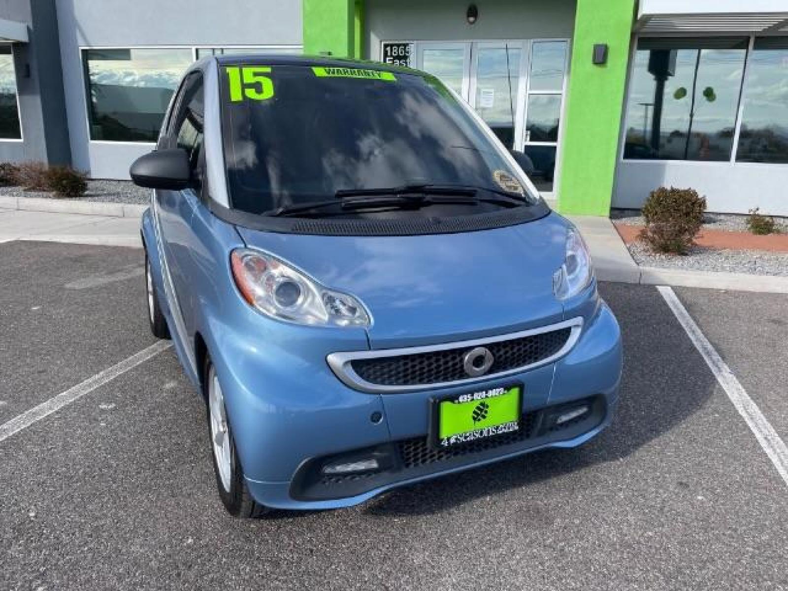 2015 Light Blue Metallic /Design Black, cloth smart fortwo passion coupe (WMEEJ3BAXFK) with an 1.0L L3 DOHC 12V engine, 5-Speed Automatic transmission, located at 1865 East Red Hills Pkwy, St. George, 84770, (435) 628-0023, 37.120850, -113.543640 - We specialize in helping ALL people get the best financing available. No matter your credit score, good, bad or none we can get you an amazing rate. Had a bankruptcy, divorce, or repossessions? We give you the green light to get your credit back on the road. Low down and affordable payments that fit - Photo #14