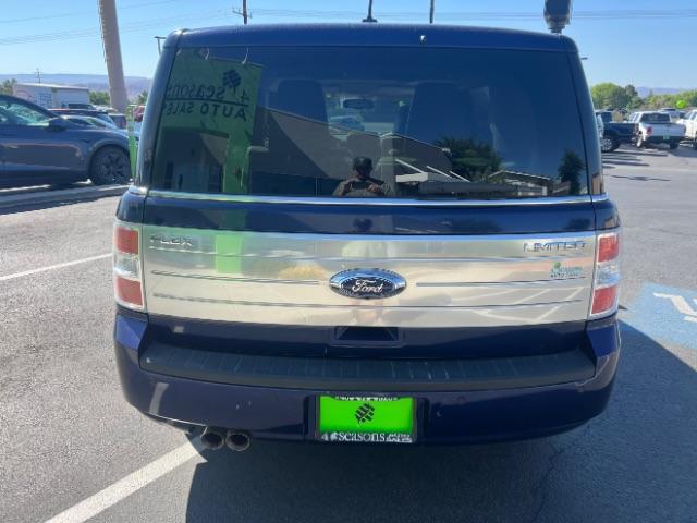 2011 Kona Blue Metallic /Medium Light Stone Leather Interior Ford Flex Limited FWD (2FMGK5DC3BB) with an 3.5L V6 DOHC 24V engine, 6-Speed Automatic Overdrive transmission, located at 1865 East Red Hills Pkwy, St. George, 84770, (435) 628-0023, 37.120850, -113.543640 - We specialize in helping ALL people get the best financing available. No matter your credit score, good, bad or none we can get you an amazing rate. Had a bankruptcy, divorce, or repossessions? We give you the green light to get your credit back on the road. Low down and affordable payments that fit - Photo#5