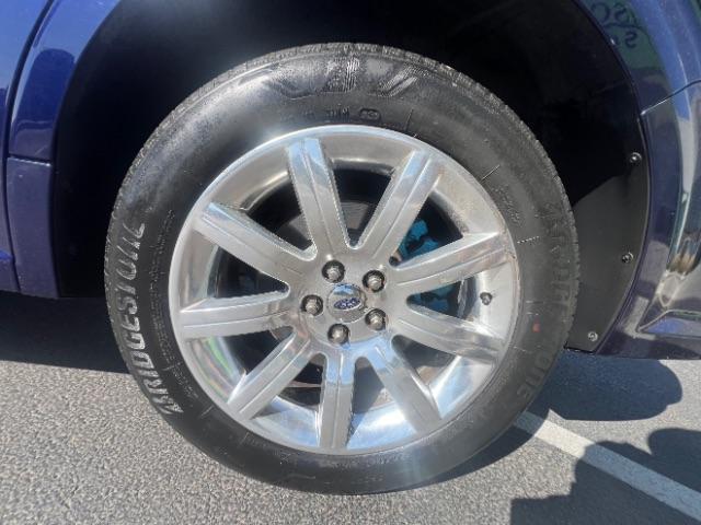 2011 Kona Blue Metallic /Medium Light Stone Leather Interior Ford Flex Limited FWD (2FMGK5DC3BB) with an 3.5L V6 DOHC 24V engine, 6-Speed Automatic Overdrive transmission, located at 1865 East Red Hills Pkwy, St. George, 84770, (435) 628-0023, 37.120850, -113.543640 - We specialize in helping ALL people get the best financing available. No matter your credit score, good, bad or none we can get you an amazing rate. Had a bankruptcy, divorce, or repossessions? We give you the green light to get your credit back on the road. Low down and affordable payments that fit - Photo#11