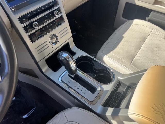 2011 Kona Blue Metallic /Medium Light Stone Leather Interior Ford Flex Limited FWD (2FMGK5DC3BB) with an 3.5L V6 DOHC 24V engine, 6-Speed Automatic Overdrive transmission, located at 1865 East Red Hills Pkwy, St. George, 84770, (435) 628-0023, 37.120850, -113.543640 - We specialize in helping ALL people get the best financing available. No matter your credit score, good, bad or none we can get you an amazing rate. Had a bankruptcy, divorce, or repossessions? We give you the green light to get your credit back on the road. Low down and affordable payments that fit - Photo#18