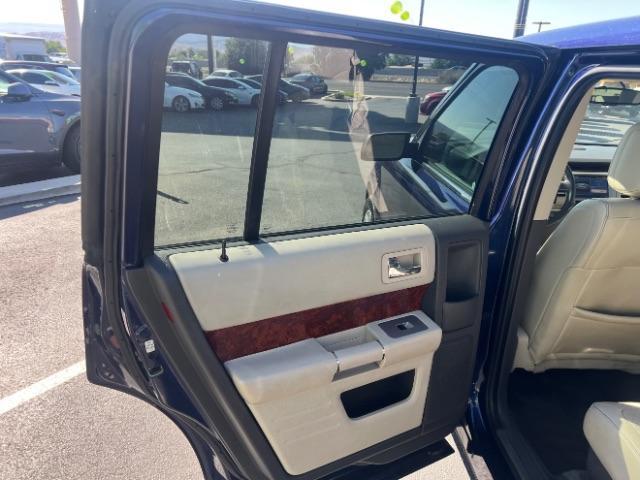 2011 Kona Blue Metallic /Medium Light Stone Leather Interior Ford Flex Limited FWD (2FMGK5DC3BB) with an 3.5L V6 DOHC 24V engine, 6-Speed Automatic Overdrive transmission, located at 1865 East Red Hills Pkwy, St. George, 84770, (435) 628-0023, 37.120850, -113.543640 - We specialize in helping ALL people get the best financing available. No matter your credit score, good, bad or none we can get you an amazing rate. Had a bankruptcy, divorce, or repossessions? We give you the green light to get your credit back on the road. Low down and affordable payments that fit - Photo#20