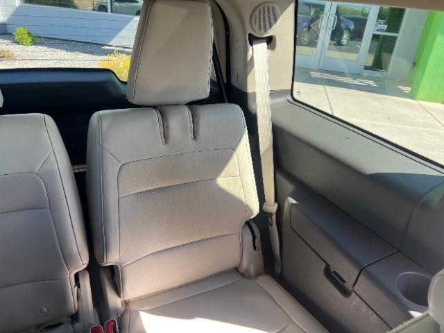 2011 Kona Blue Metallic /Medium Light Stone Leather Interior Ford Flex Limited FWD (2FMGK5DC3BB) with an 3.5L V6 DOHC 24V engine, 6-Speed Automatic Overdrive transmission, located at 1865 East Red Hills Pkwy, St. George, 84770, (435) 628-0023, 37.120850, -113.543640 - We specialize in helping ALL people get the best financing available. No matter your credit score, good, bad or none we can get you an amazing rate. Had a bankruptcy, divorce, or repossessions? We give you the green light to get your credit back on the road. Low down and affordable payments that fit - Photo#26