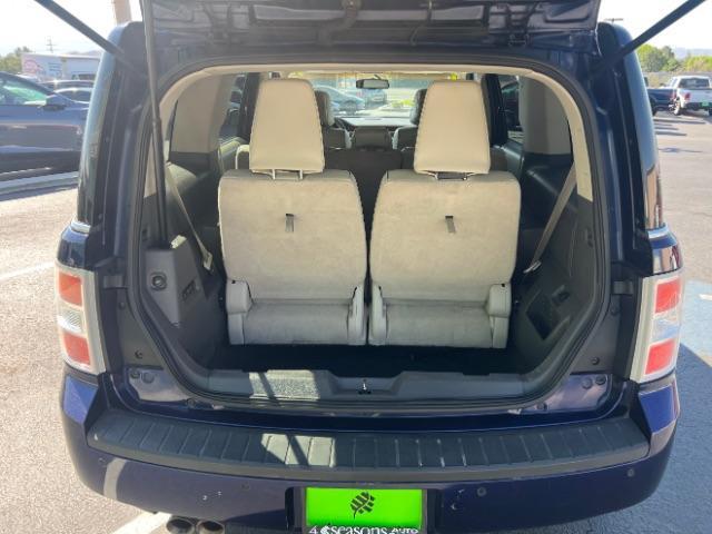 2011 Kona Blue Metallic /Medium Light Stone Leather Interior Ford Flex Limited FWD (2FMGK5DC3BB) with an 3.5L V6 DOHC 24V engine, 6-Speed Automatic Overdrive transmission, located at 1865 East Red Hills Pkwy, St. George, 84770, (435) 628-0023, 37.120850, -113.543640 - We specialize in helping ALL people get the best financing available. No matter your credit score, good, bad or none we can get you an amazing rate. Had a bankruptcy, divorce, or repossessions? We give you the green light to get your credit back on the road. Low down and affordable payments that fit - Photo#27