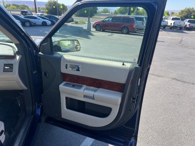 2011 Kona Blue Metallic /Medium Light Stone Leather Interior Ford Flex Limited FWD (2FMGK5DC3BB) with an 3.5L V6 DOHC 24V engine, 6-Speed Automatic Overdrive transmission, located at 1865 East Red Hills Pkwy, St. George, 84770, (435) 628-0023, 37.120850, -113.543640 - We specialize in helping ALL people get the best financing available. No matter your credit score, good, bad or none we can get you an amazing rate. Had a bankruptcy, divorce, or repossessions? We give you the green light to get your credit back on the road. Low down and affordable payments that fit - Photo#30