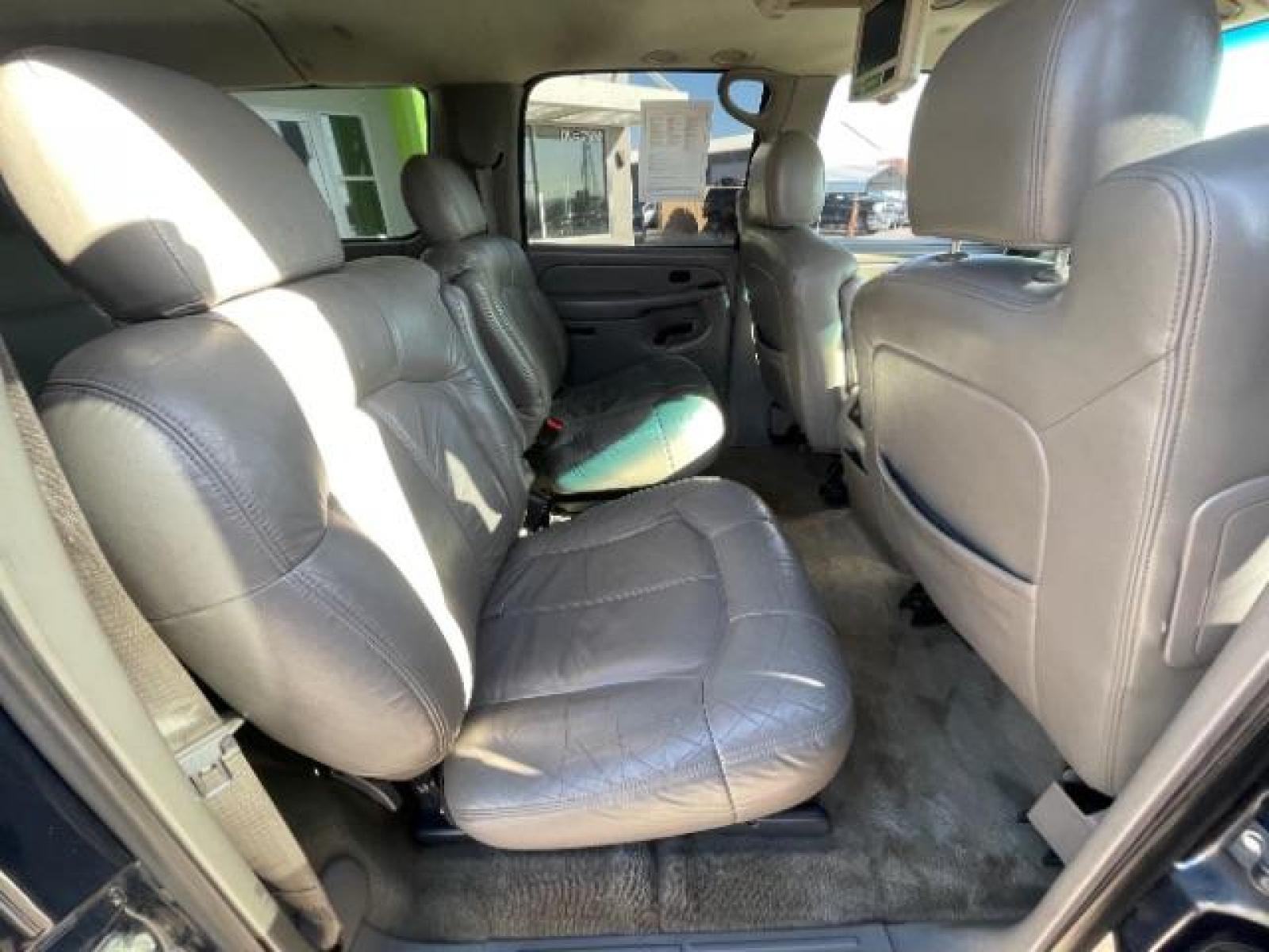 2005 Dark Blue Metallic /Gray/Dark Charcoal Leather Interior Chevrolet Suburban 1500 2WD (3GNEC16Z05G) with an 5.3L V8 OHV 16V FFV engine, 4-Speed Automatic transmission, located at 1865 East Red Hills Pkwy, St. George, 84770, (435) 628-0023, 37.120850, -113.543640 - Photo #25