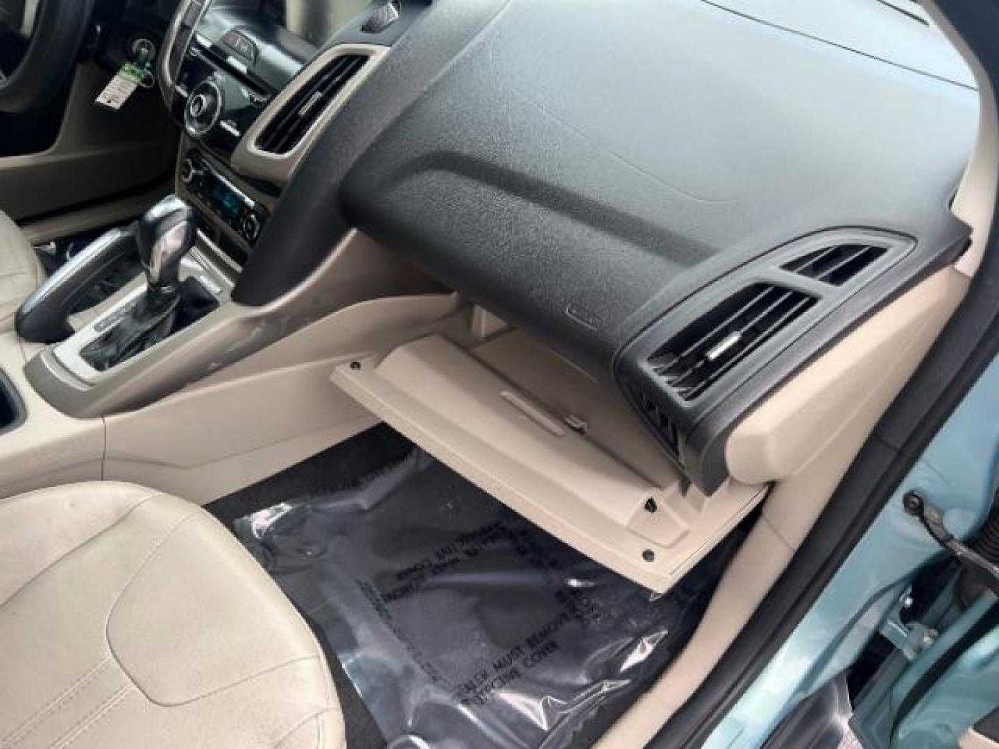 2012 Frosted Glass /Medium Light Stone C Ford Focus SEL (1FAHP3M20CL) with an 2.0L L4 DOHC 16V engine, 6-Speed Automatic transmission, located at 940 North Main Street, Cedar City, UT, 84720, (435) 628-0023, 37.692936, -113.061897 - We specialize in helping ALL people get the best financing available. No matter your credit score, good, bad or none we can get you an amazing rate. Had a bankruptcy, divorce, or repossessions? We give you the green light to get your credit back on the road. Low down and affordable payments that fit - Photo#30