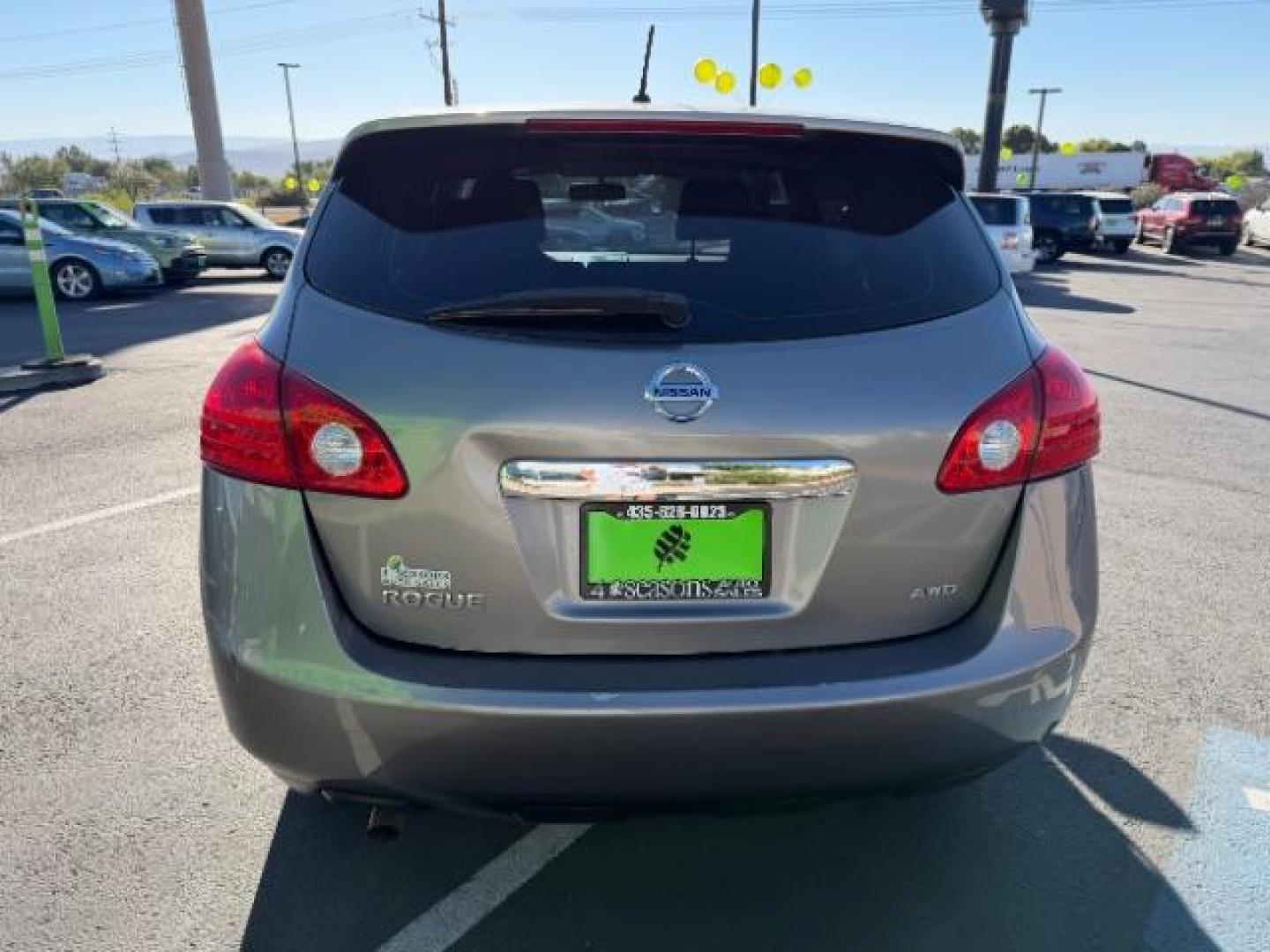 2011 Platinum Graphite Metallic /Black Cloth Interior Nissan Rogue S AWD (JN8AS5MV4BW) with an 2.5L L4 DOHC 16V engine, Continuously Variable Transmission transmission, located at 1865 East Red Hills Pkwy, St. George, 84770, (435) 628-0023, 37.120850, -113.543640 - We specialize in helping ALL people get the best financing available. No matter your credit score, good, bad or none we can get you an amazing rate. Had a bankruptcy, divorce, or repossessions? We give you the green light to get your credit back on the road. Low down and affordable payments that fit - Photo#7