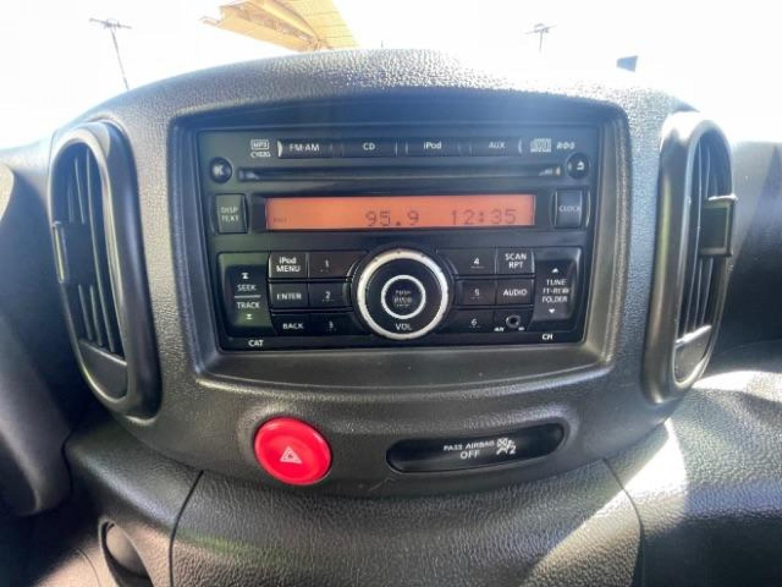 2010 White Pearl /Black Cloth Interior Nissan cube 1.8 S (JN8AZ2KR9AT) with an 1.8L L4 DOHC 16V engine, Continuously Variable Transmission transmission, located at 1865 East Red Hills Pkwy, St. George, 84770, (435) 628-0023, 37.120850, -113.543640 - Photo #20