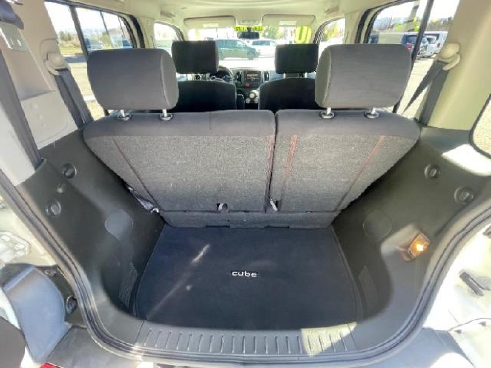 2010 White Pearl /Black Cloth Interior Nissan cube 1.8 S (JN8AZ2KR9AT) with an 1.8L L4 DOHC 16V engine, Continuously Variable Transmission transmission, located at 1865 East Red Hills Pkwy, St. George, 84770, (435) 628-0023, 37.120850, -113.543640 - Photo #24