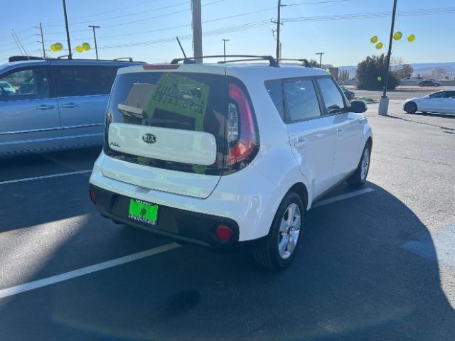 2019 Clear White /Black Tricot Cloth, cloth Kia Soul Base 6M (KNDJN2A28K7) with an 1.6L L4 DOHC 16V engine, 6-Speed Manual transmission, located at 1865 East Red Hills Pkwy, St. George, 84770, (435) 628-0023, 37.120850, -113.543640 - We specialize in helping ALL people get the best financing available. No matter your credit score, good, bad or none we can get you an amazing rate. Had a bankruptcy, divorce, or repossessions? We give you the green light to get your credit back on the road. Low down and affordable payments that fit - Photo#6