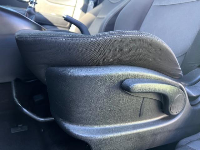 2019 Clear White /Black Tricot Cloth, cloth Kia Soul Base 6M (KNDJN2A28K7) with an 1.6L L4 DOHC 16V engine, 6-Speed Manual transmission, located at 1865 East Red Hills Pkwy, St. George, 84770, (435) 628-0023, 37.120850, -113.543640 - We specialize in helping ALL people get the best financing available. No matter your credit score, good, bad or none we can get you an amazing rate. Had a bankruptcy, divorce, or repossessions? We give you the green light to get your credit back on the road. Low down and affordable payments that fit - Photo#13