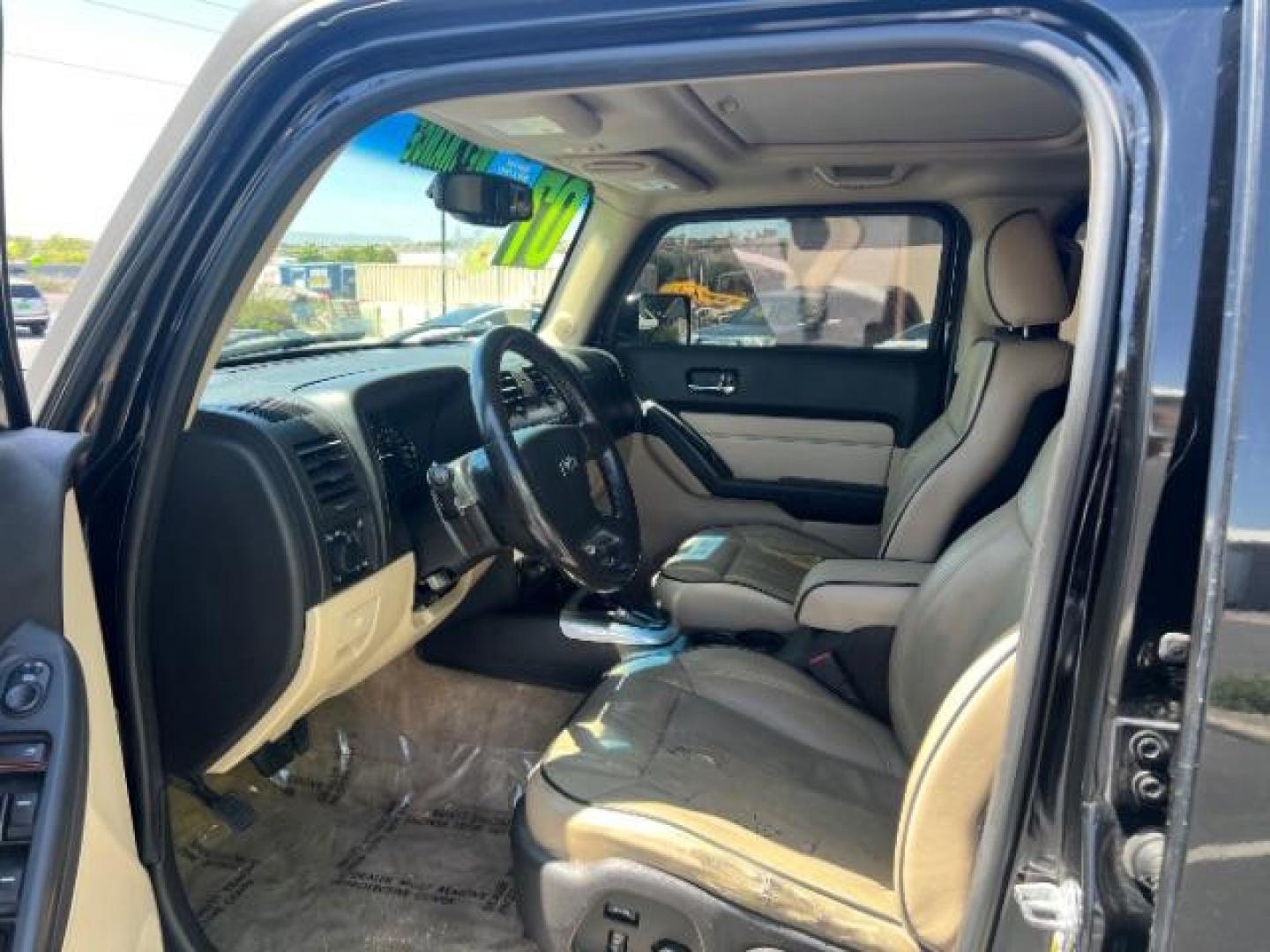 2007 Black /Tan Leather Interior Hummer H3 Adventure (5GTDN13E478) with an 3.7L L5 DOHC 20V engine, 4-Speed Automatic transmission, located at 1865 East Red Hills Pkwy, St. George, 84770, (435) 628-0023, 37.120850, -113.543640 - We specialize in helping ALL people get the best financing available. No matter your credit score, good, bad or none we can get you an amazing rate. Had a bankruptcy, divorce, or repossessions? We give you the green light to get your credit back on the road. Low down and affordable payments that fit - Photo#14