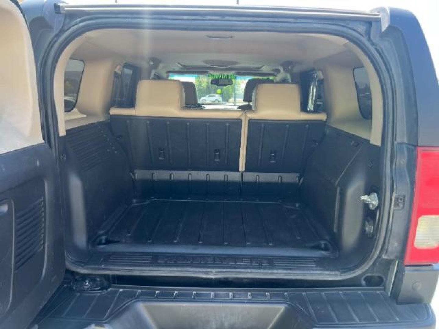 2007 Black /Tan Leather Interior Hummer H3 Adventure (5GTDN13E478) with an 3.7L L5 DOHC 20V engine, 4-Speed Automatic transmission, located at 1865 East Red Hills Pkwy, St. George, 84770, (435) 628-0023, 37.120850, -113.543640 - We specialize in helping ALL people get the best financing available. No matter your credit score, good, bad or none we can get you an amazing rate. Had a bankruptcy, divorce, or repossessions? We give you the green light to get your credit back on the road. Low down and affordable payments that fit - Photo#25