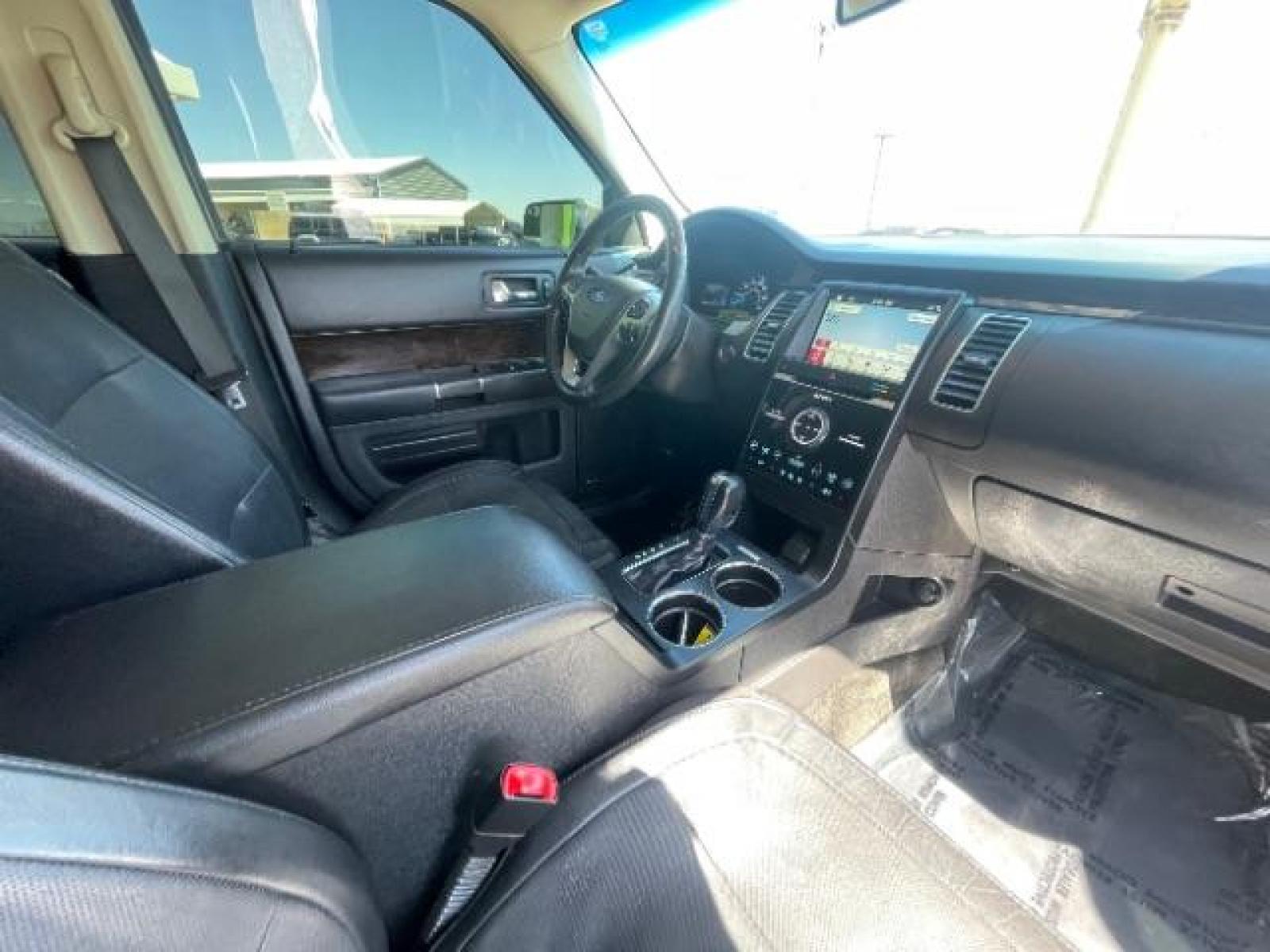2018 Ingot Silver Metallic /Charcoal Black, leather Ford Flex Limited FWD (2FMGK5D84JB) with an 3.5L V6 DOHC 24V engine, 6-Speed Automatic Overdrive transmission, located at 1865 East Red Hills Pkwy, St. George, 84770, (435) 628-0023, 37.120850, -113.543640 - Photo #36