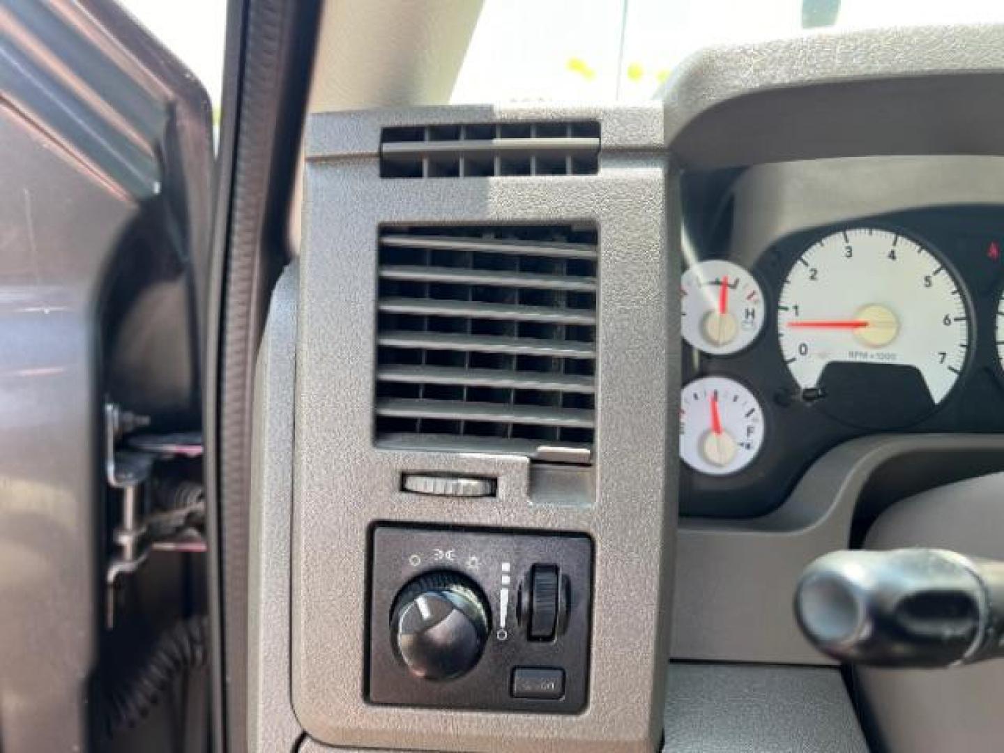 2006 Mineral Gray Metalli /Khaki Cloth Interior Dodge Ram 2500 SLT Mega Cab 2WD (3D7KR29DX6G) with an 5.7L V8 OHV 16V engine, 5-Speed Automatic transmission, located at 1865 East Red Hills Pkwy, St. George, 84770, (435) 628-0023, 37.120850, -113.543640 - We specialize in helping ALL people get the best financing available. No matter your credit score, good, bad or none we can get you an amazing rate. Had a bankruptcy, divorce, or repossessions? We give you the green light to get your credit back on the road. Low down and affordable payments that fit - Photo#19