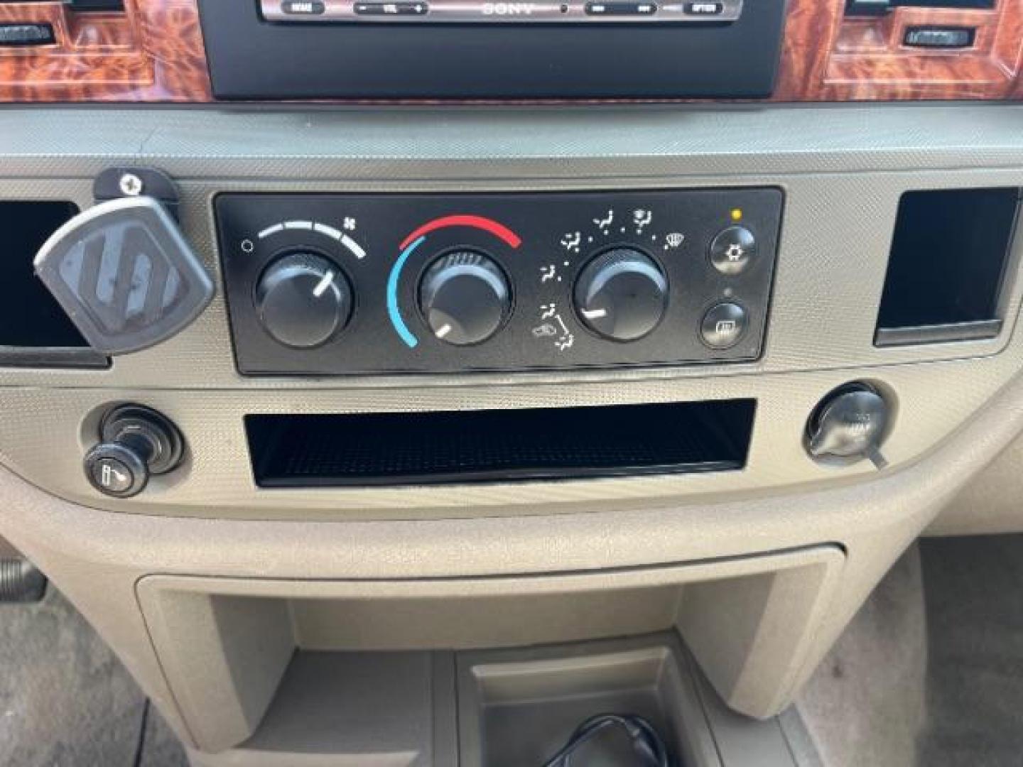 2006 Mineral Gray Metalli /Khaki Cloth Interior Dodge Ram 2500 SLT Mega Cab 2WD (3D7KR29DX6G) with an 5.7L V8 OHV 16V engine, 5-Speed Automatic transmission, located at 1865 East Red Hills Pkwy, St. George, 84770, (435) 628-0023, 37.120850, -113.543640 - We specialize in helping ALL people get the best financing available. No matter your credit score, good, bad or none we can get you an amazing rate. Had a bankruptcy, divorce, or repossessions? We give you the green light to get your credit back on the road. Low down and affordable payments that fit - Photo#21