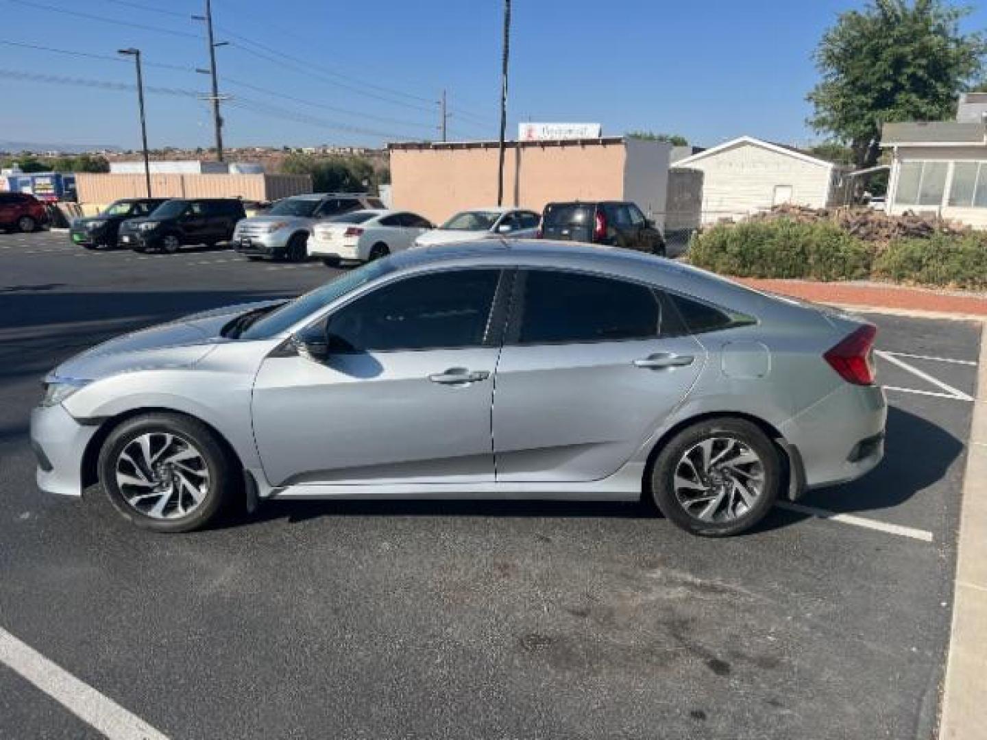 2016 Lunar Silver Metallic /Black, cloth Honda Civic EX Sedan CVT (2HGFC2F78GH) with an 2.0L L4 DOHC 16V engine, Continuously Variable Transmission transmission, located at 1865 East Red Hills Pkwy, St. George, 84770, (435) 628-0023, 37.120850, -113.543640 - We specialize in helping ALL people get the best financing available. No matter your credit score, good, bad or none we can get you an amazing rate. Had a bankruptcy, divorce, or repossessions? We give you the green light to get your credit back on the road. Low down and affordable payments that fit - Photo#3