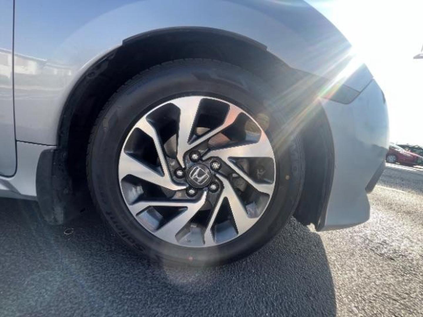 2016 Lunar Silver Metallic /Black, cloth Honda Civic EX Sedan CVT (2HGFC2F78GH) with an 2.0L L4 DOHC 16V engine, Continuously Variable Transmission transmission, located at 1865 East Red Hills Pkwy, St. George, 84770, (435) 628-0023, 37.120850, -113.543640 - We specialize in helping ALL people get the best financing available. No matter your credit score, good, bad or none we can get you an amazing rate. Had a bankruptcy, divorce, or repossessions? We give you the green light to get your credit back on the road. Low down and affordable payments that fit - Photo#8