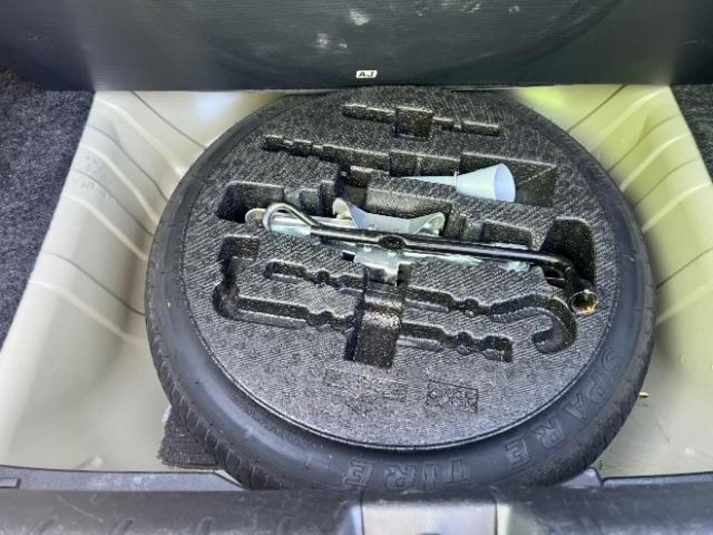 2016 Lunar Silver Metallic /Black, cloth Honda Civic EX Sedan CVT (2HGFC2F78GH) with an 2.0L L4 DOHC 16V engine, Continuously Variable Transmission transmission, located at 1865 East Red Hills Pkwy, St. George, 84770, (435) 628-0023, 37.120850, -113.543640 - We specialize in helping ALL people get the best financing available. No matter your credit score, good, bad or none we can get you an amazing rate. Had a bankruptcy, divorce, or repossessions? We give you the green light to get your credit back on the road. Low down and affordable payments that fit - Photo#25
