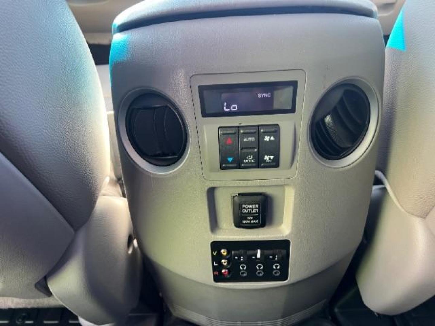 2012 White Diamond Pearl /Gray Leather Interio Honda Pilot Touring 4WD 5-Spd AT (5FNYF4H90CB) with an 3.5L V6 SOHC 24V engine, 5-Speed Automatic transmission, located at 1865 East Red Hills Pkwy, St. George, 84770, (435) 628-0023, 37.120850, -113.543640 - We specialize in helping ALL people get the best financing available. No matter your credit score, good, bad or none we can get you an amazing rate. Had a bankruptcy, divorce, or repossessions? We give you the green light to get your credit back on the road. Low down and affordable payments that fit - Photo#23