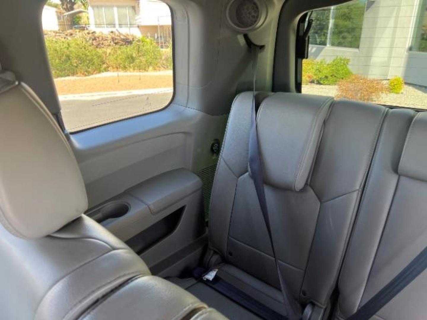 2012 White Diamond Pearl /Gray Leather Interio Honda Pilot Touring 4WD 5-Spd AT (5FNYF4H90CB) with an 3.5L V6 SOHC 24V engine, 5-Speed Automatic transmission, located at 1865 East Red Hills Pkwy, St. George, 84770, (435) 628-0023, 37.120850, -113.543640 - We specialize in helping ALL people get the best financing available. No matter your credit score, good, bad or none we can get you an amazing rate. Had a bankruptcy, divorce, or repossessions? We give you the green light to get your credit back on the road. Low down and affordable payments that fit - Photo#28