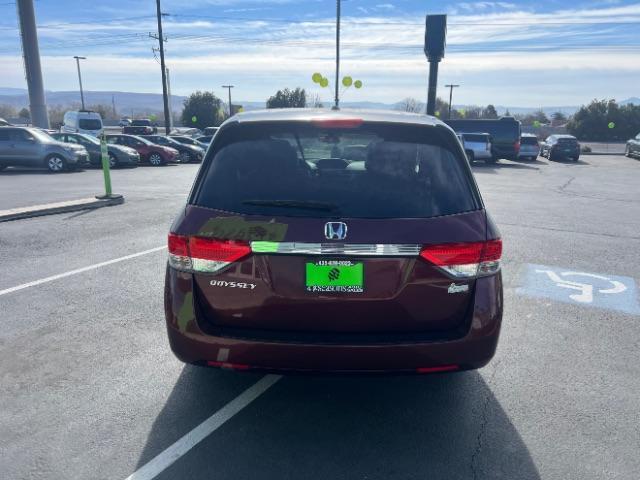 2017 Deep Scarlet Pearl /Beige, leather Honda Odyssey EX-L (5FNRL5H6XHB) with an 3.5L V6 SOHC 24V engine, 6-Speed Automatic transmission, located at 1865 East Red Hills Pkwy, St. George, 84770, (435) 628-0023, 37.120850, -113.543640 - Photo#5