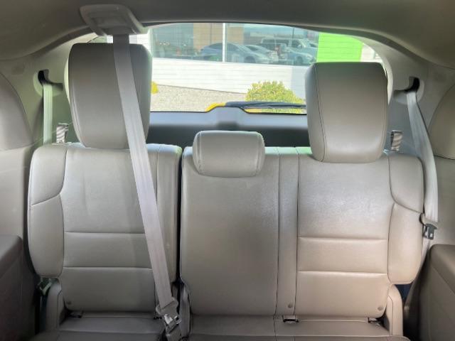 2017 Deep Scarlet Pearl /Beige, leather Honda Odyssey EX-L (5FNRL5H6XHB) with an 3.5L V6 SOHC 24V engine, 6-Speed Automatic transmission, located at 1865 East Red Hills Pkwy, St. George, 84770, (435) 628-0023, 37.120850, -113.543640 - Photo#23
