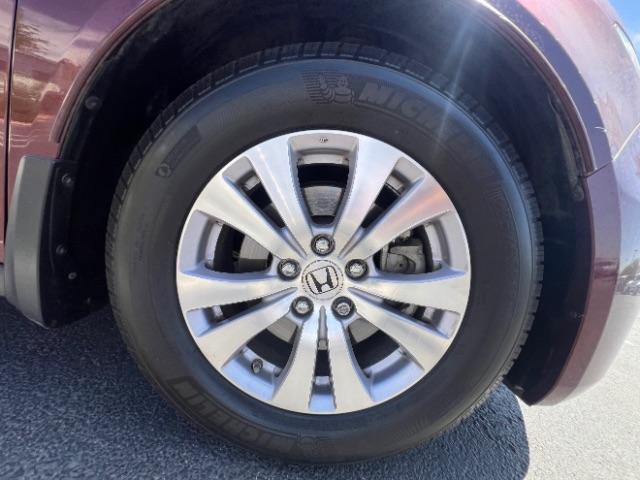 2017 Deep Scarlet Pearl /Beige, leather Honda Odyssey EX-L (5FNRL5H6XHB) with an 3.5L V6 SOHC 24V engine, 6-Speed Automatic transmission, located at 1865 East Red Hills Pkwy, St. George, 84770, (435) 628-0023, 37.120850, -113.543640 - We specialize in helping ALL people get the best financing available. No matter your credit score, good, bad or none we can get you an amazing rate. Had a bankruptcy, divorce, or repossessions? We give you the green light to get your credit back on the road. Low down and affordable payments that fit - Photo#9