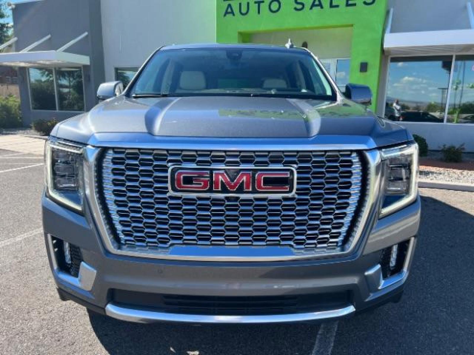 2021 Grey /Tan GMC Yukon XL Denali 4WD (1GKS2JKL6MR) with an 6.2L V8 OHV 16V engine, 10-Speed Automatic transmission, located at 1865 East Red Hills Pkwy, St. George, 84770, (435) 628-0023, 37.120850, -113.543640 - Beautiful rare color combo. Loaded! 4wd, 7 Seats, 2 Screen Entertainment, Adaptive cruise, Max Trailering Package, Power stepside, Pano Sunroof, Cooled seats, Rearview Mirror Camera. This Denali has all the bells and whistles. Come check it out. Call or text for more info, Financing available. - Photo #2