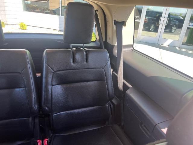 2014 Tuxedo Black Metallic /Charcoal Black Ford Flex SEL FWD (2FMGK5C83EB) with an 3.5L V6 DOHC 24V engine, 6-Speed Automatic Overdrive transmission, located at 1865 East Red Hills Pkwy, St. George, 84770, (435) 628-0023, 37.120850, -113.543640 - We specialize in helping ALL people get the best financing available. No matter your credit score, good, bad or none we can get you an amazing rate. Had a bankruptcy, divorce, or repossessions? We give you the green light to get your credit back on the road. Low down and affordable payments that fit - Photo#25